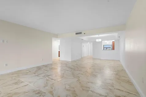 9260 Sw 14th Street Boca Raton FL 33428