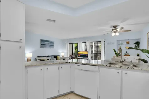 1605 S Us Highway 1 A204 Jupiter FL 33477