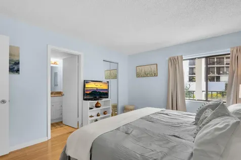 1605 S Us Highway 1 A204 Jupiter FL 33477