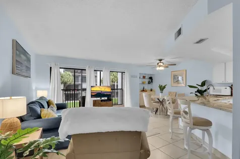 1605 S Us Highway 1 A204 Jupiter FL 33477