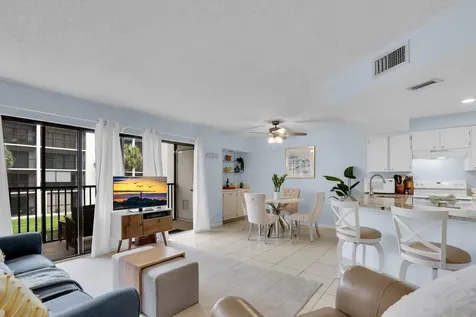 1605 S Us Highway 1 A204 Jupiter FL 33477