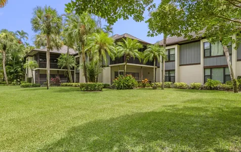 13329 Polo Club Road Wellington FL 33414