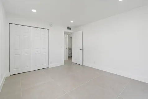 578 Burgundy M Delray Beach FL 33484