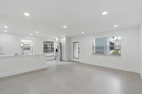 578 Burgundy M Delray Beach FL 33484