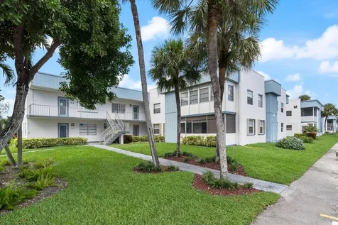 578 Burgundy M Delray Beach FL 33484