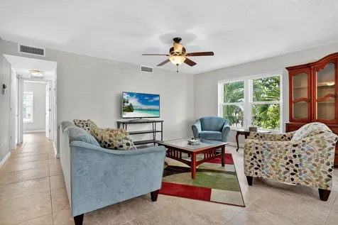 2870 Ne 14th Street Causeway Pompano Beach FL 33062