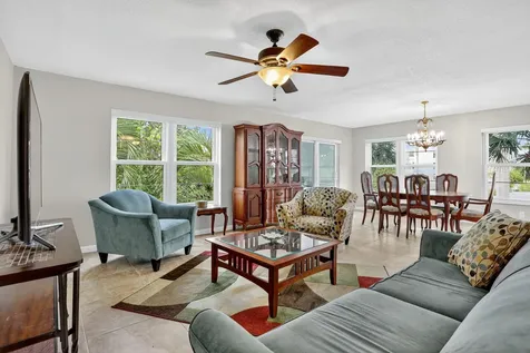 2870 Ne 14th Street Causeway Pompano Beach FL 33062
