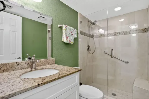 2870 Ne 14th Street Causeway Pompano Beach FL 33062