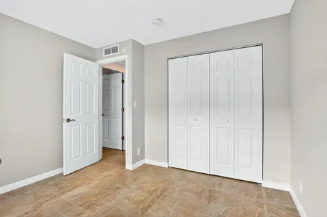 2870 Ne 14th Street Causeway Pompano Beach FL 33062