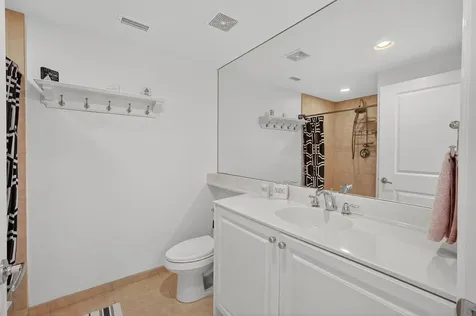 275 NW Flagler Avenue Stuart FL 34994
