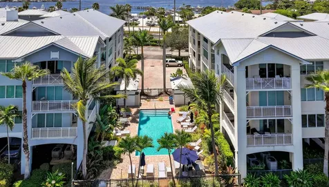 275 NW Flagler Avenue Stuart FL 34994