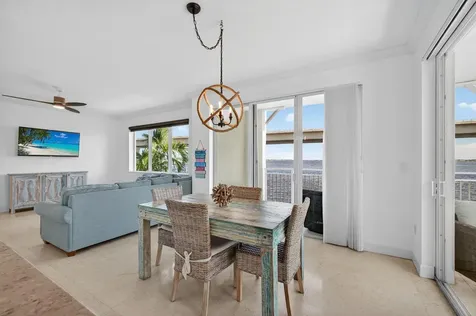 275 NW Flagler Avenue Stuart FL 34994