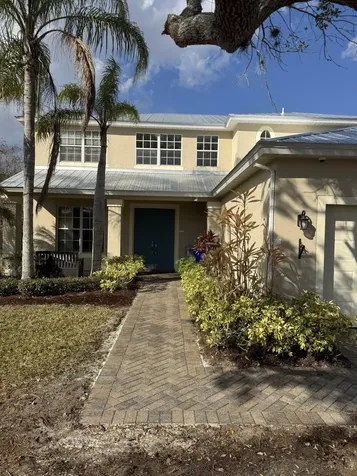 6090 46 Lane Vero Beach FL 32967