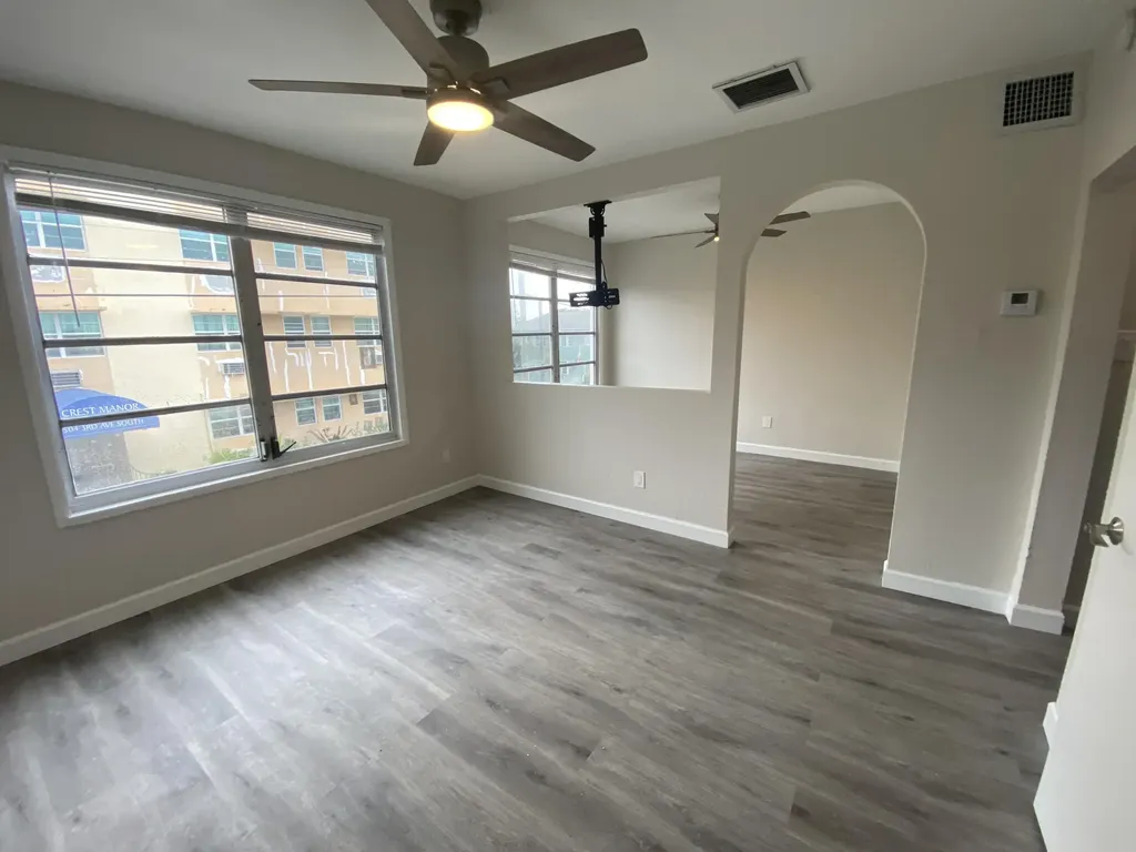301 S M Street Lake Worth Beach FL 33460