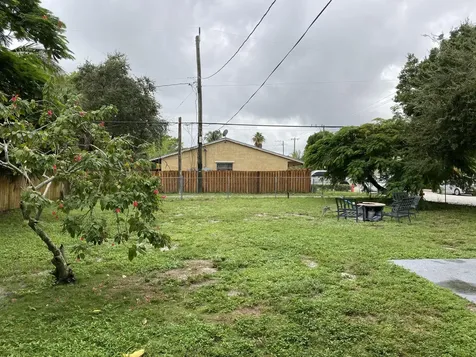 301 S M Street Lake Worth Beach FL 33460