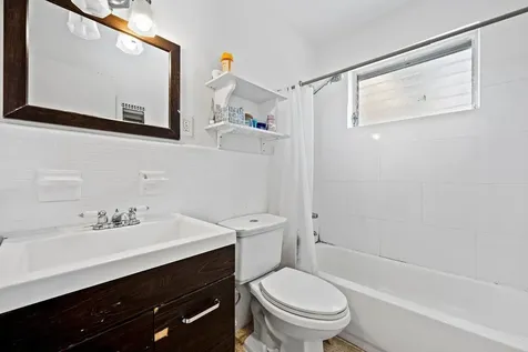313 Sw 7th Street Hallandale Beach FL 33009