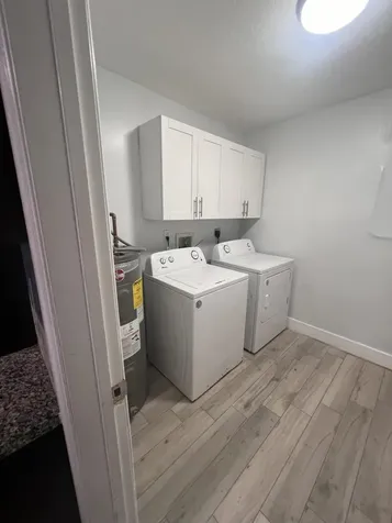 4961 SW 28th Terrace Dania Beach FL 33004