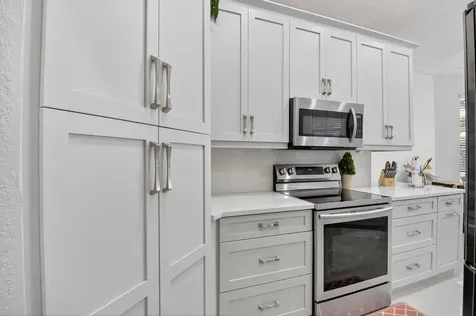 2423 Nw 63rd Street Boca Raton FL 33496