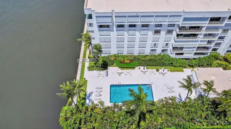 2860 S Ocean Boulevard Palm Beach FL 33480