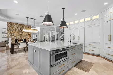 121 Royal Palm Way Boca Raton FL 33432