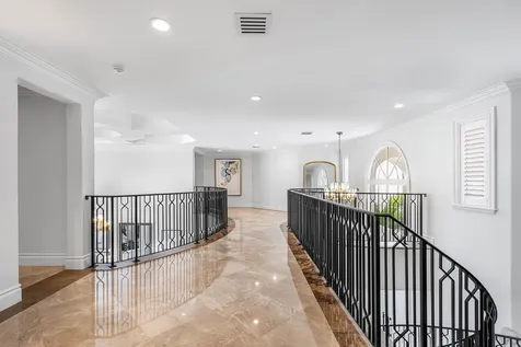 121 Royal Palm Way Boca Raton FL 33432