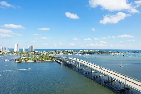 2640 Lake Shore Drive Riviera Beach FL 33404