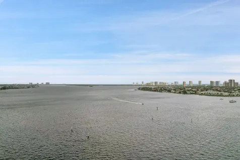 2640 Lake Shore Drive Riviera Beach FL 33404