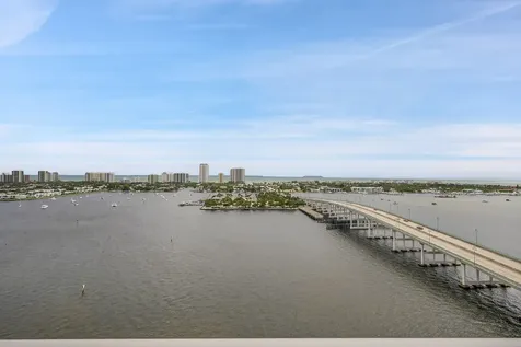 2640 Lake Shore Drive Riviera Beach FL 33404