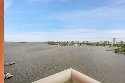 2640 Lake Shore Drive Riviera Beach FL 33404