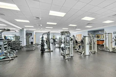 2640 Lake Shore Drive Riviera Beach FL 33404