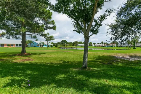 4166 Gator Trace Villas Circle Fort Pierce FL 34982