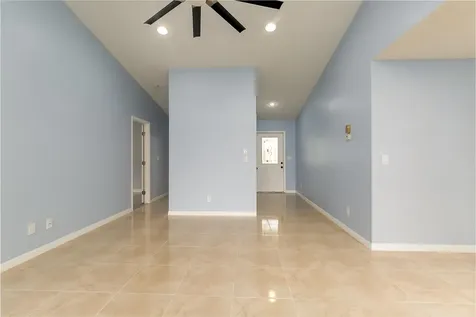 4166 Gator Trace Villas Circle Fort Pierce FL 34982