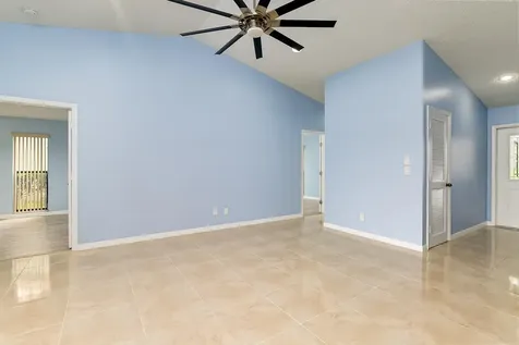 4166 Gator Trace Villas Circle Fort Pierce FL 34982
