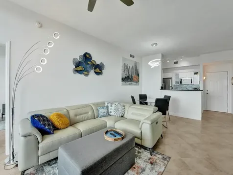 625 Casa Loma Boulevard Boynton Beach FL 33435