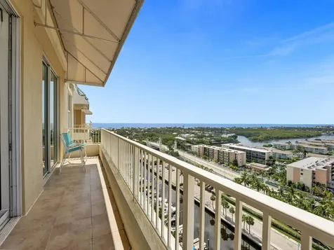 625 Casa Loma Boulevard Boynton Beach FL 33435