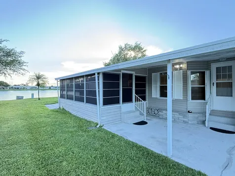 6563 Yedra Avenue Fort Pierce FL 34951
