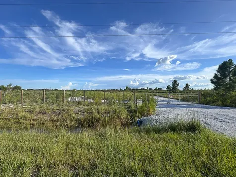 22184 NW 278th Street Okeechobee FL 34972