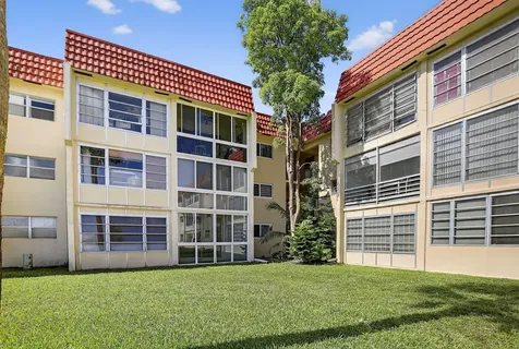 2951 Sunrise Lakes Drive Sunrise FL 33322