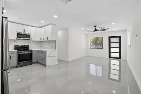 534 W Martin Luther King Jr Boulevard Boynton Beach FL 33435