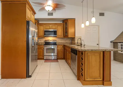5018 E Canal Circle Lake Worth FL 33467