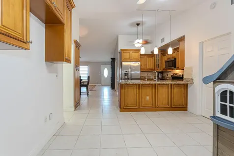 5018 E Canal Circle Lake Worth FL 33467