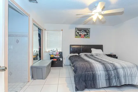 5018 E Canal Circle Lake Worth FL 33467