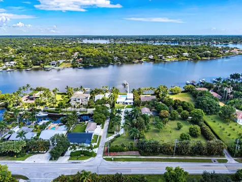 5447 Center Street Jupiter FL 33458