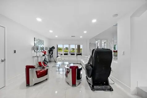 5447 Center Street Jupiter FL 33458