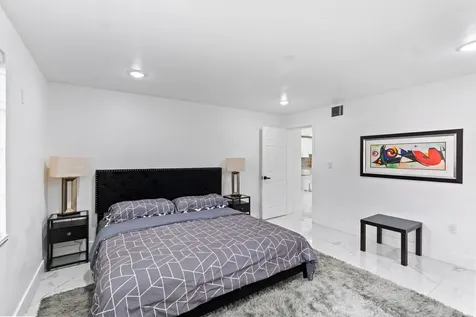 12805 Nw 6th Avenue North Miami FL 33168