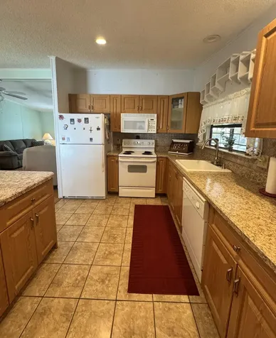 19 La Puerta Del Norte Fort Pierce FL 34951