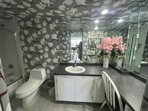 4020 W Palm Aire Drive Pompano Beach FL 33069