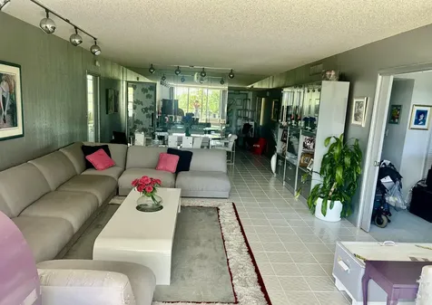 4020 W Palm Aire Drive Pompano Beach FL 33069