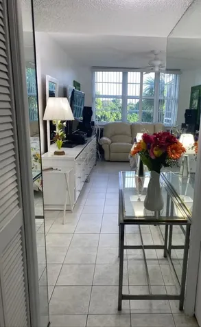 4020 W Palm Aire Drive Pompano Beach FL 33069