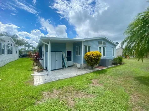 469 Hemingway Terrace Fort Pierce FL 34982